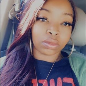 Meet your Posher, Latoya